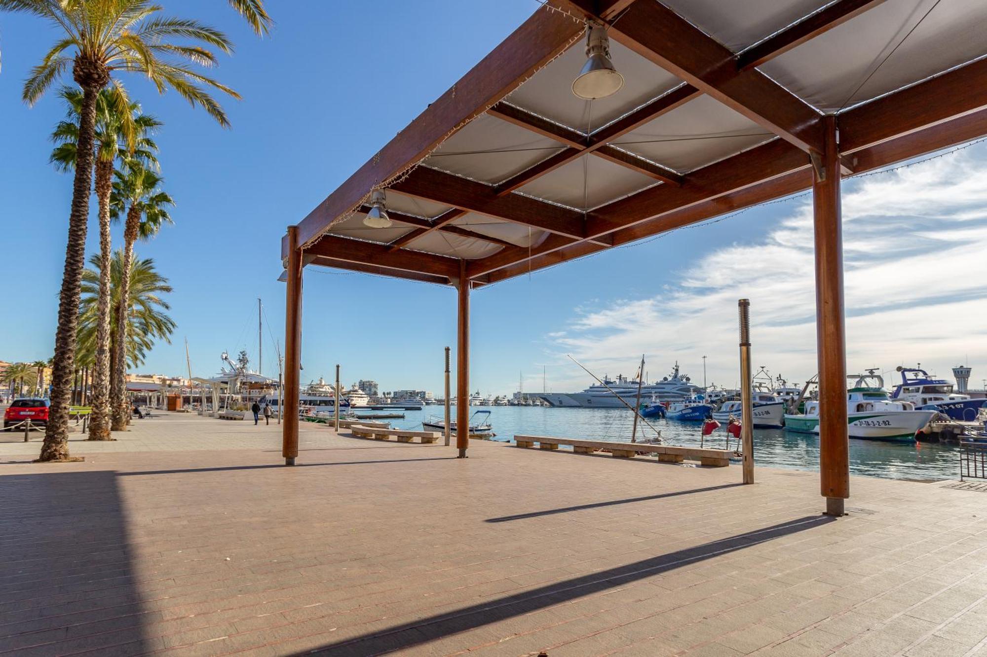 Cosy Apartment. 10min Walk To The & Train Tarragona
