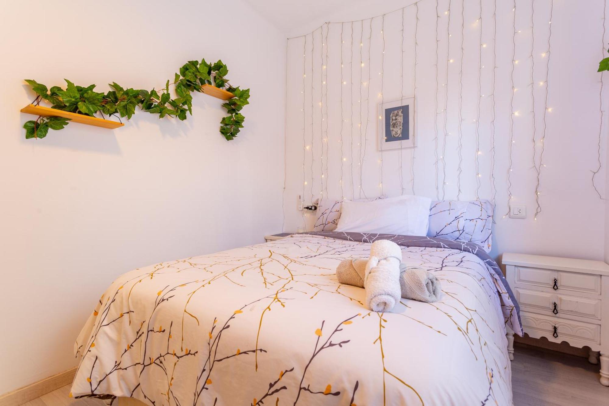 Cosy Apartment. 10min Walk To The & Train * Tarragona