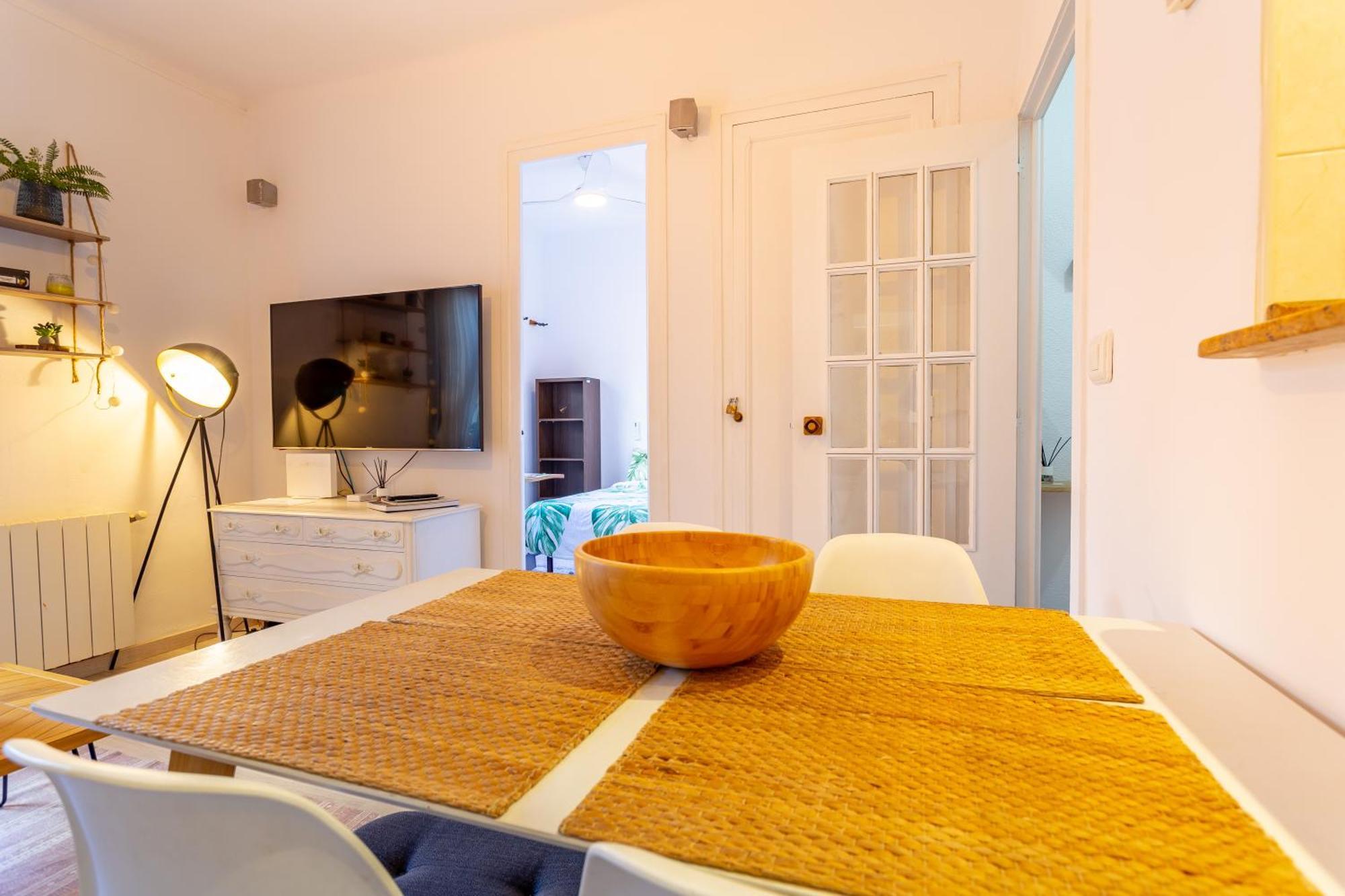 Cosy Apartment. 10min Walk To The & Train Appartement *
