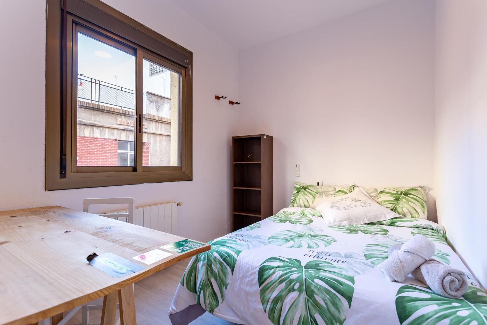 Cosy Apartment. 10min Walk To The & Train * Tarragona